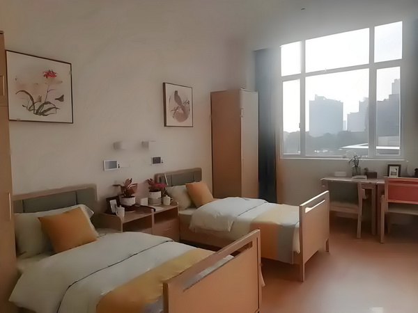 深圳积分入户在那个网站_人民日报钟轩理文章:贸易战阻挡不了中国前进步伐 人民日报钟为自己牟利